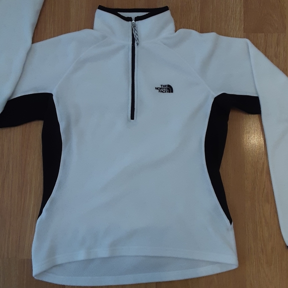 The North Face Tops - The North Face Colorblock Women's Fleece